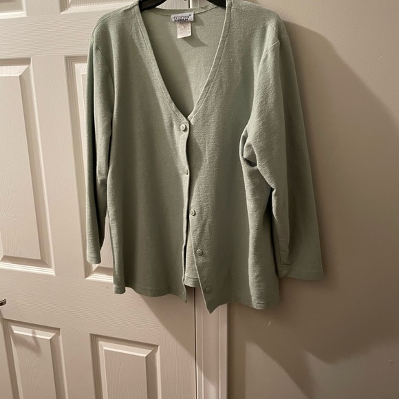 5 piece matching set! Pre-owned and cared for!  FASHION FORMULAS! - Picture 2 of 16